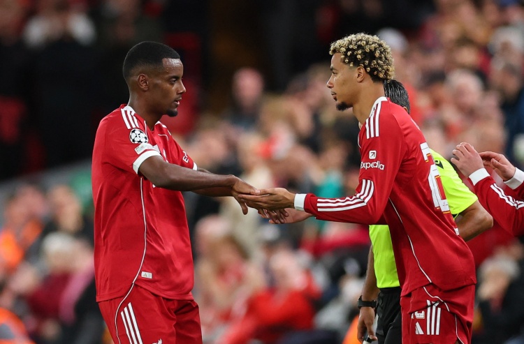 欧冠app注册下载-伤愈回归！斯洛特：伊萨克即将跟队训练，他可能不会立即首发